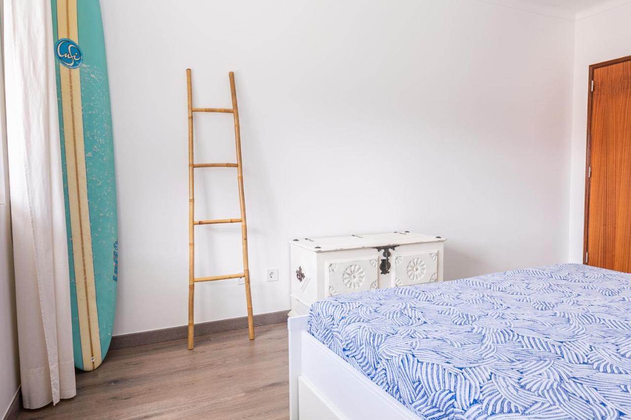1 Bedroom Beach Apartment With Balcony 2 Min Walk To The Beach! Costa de Caparica Kültér fotó